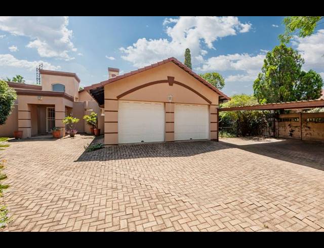 6 BEDROOM HOUSE FOR SALE IN RANDHART